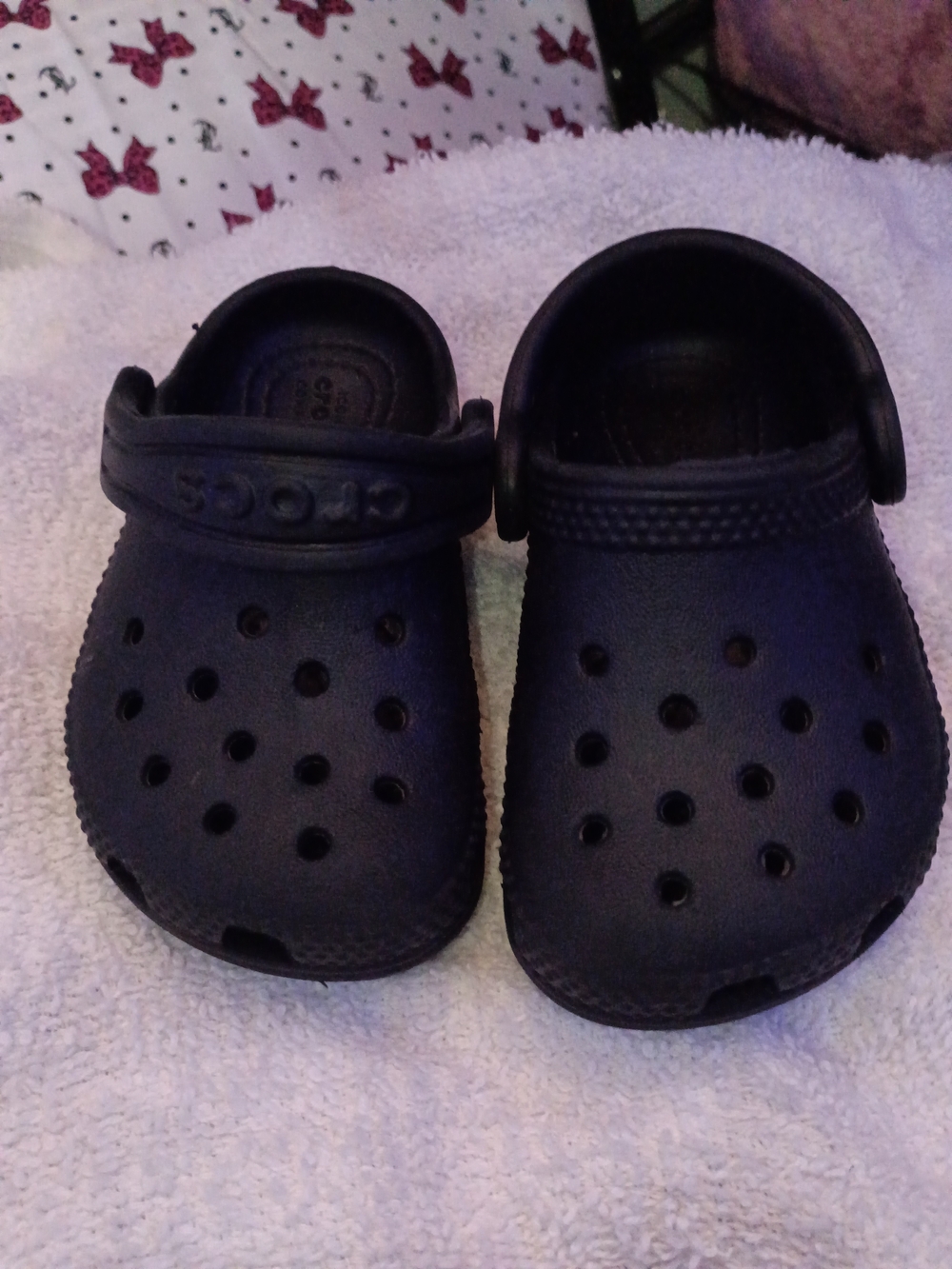 CROCS Kids Classic Clog in Navy Blue